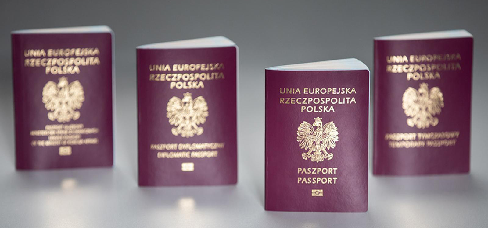 passport expiry travel poland